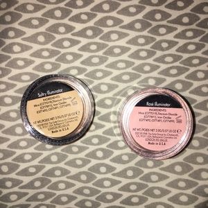 Bella Pierre highlighter